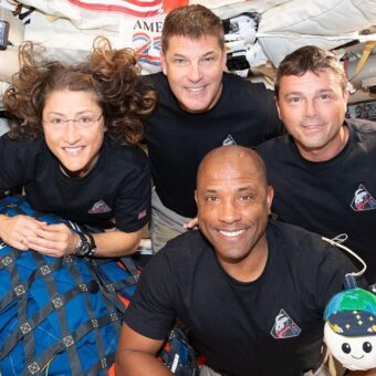 Artemis II Astronauts Return Safely After Historic Lunar Flyby