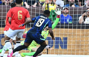 Brazil Faces World Cup Headache After Wesley Suffers Groin Injury